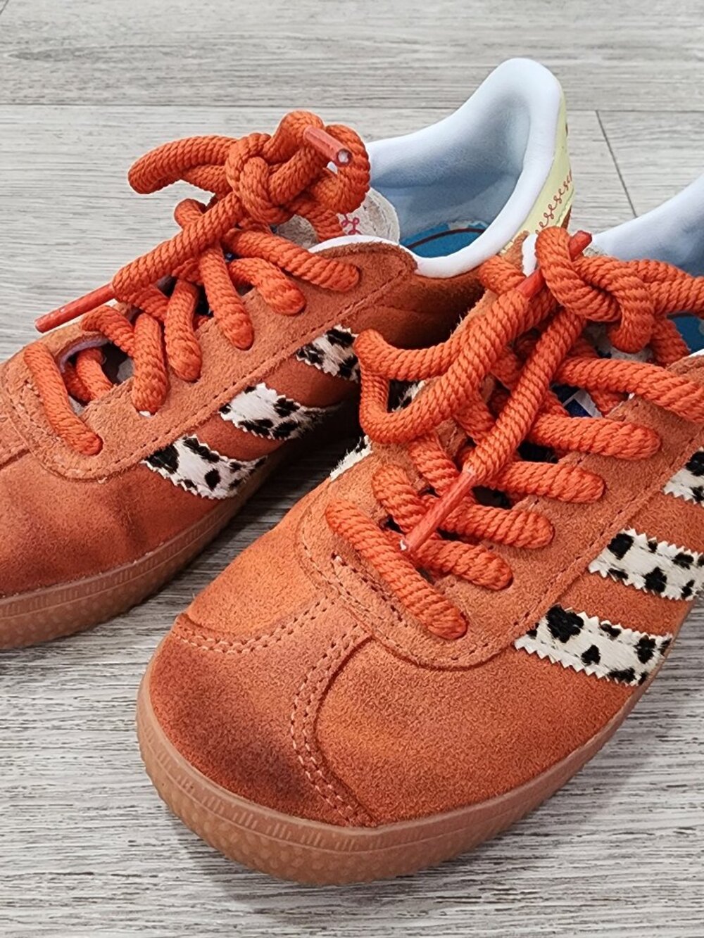 Adidas Gazelle C Toy Story Jessie Gum Disney Originals Orange Kids 12K School